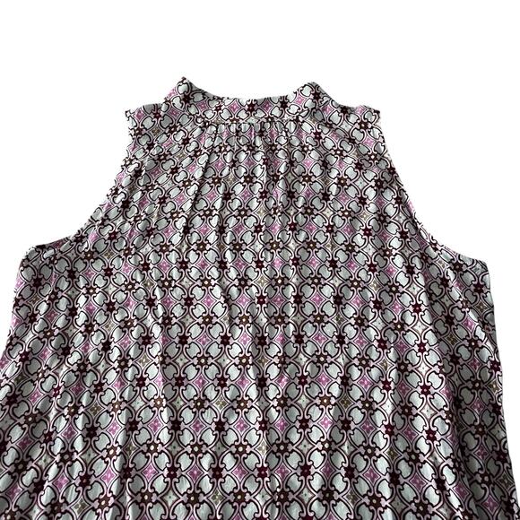Loft Women's Jacquard Mock Neck Shell Blouse Pink Floral Geometric Print Size L - Picture 3 of 9